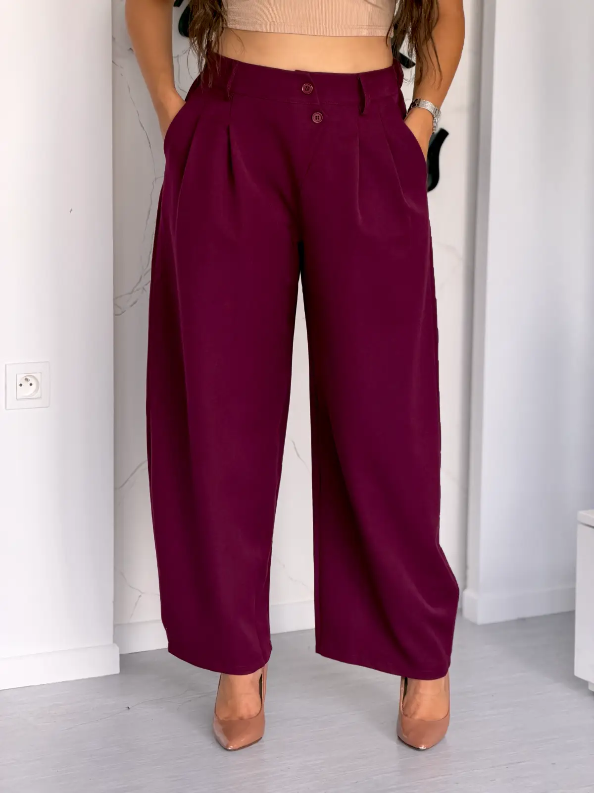 PANTALON CROISÉ À PINCES ALINA