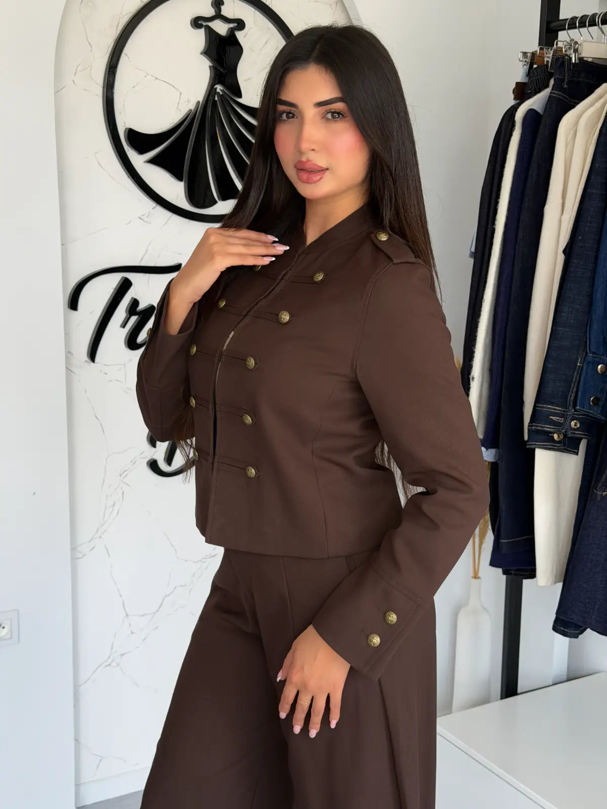ENSEMBLE MILITAIRE VICTORIA